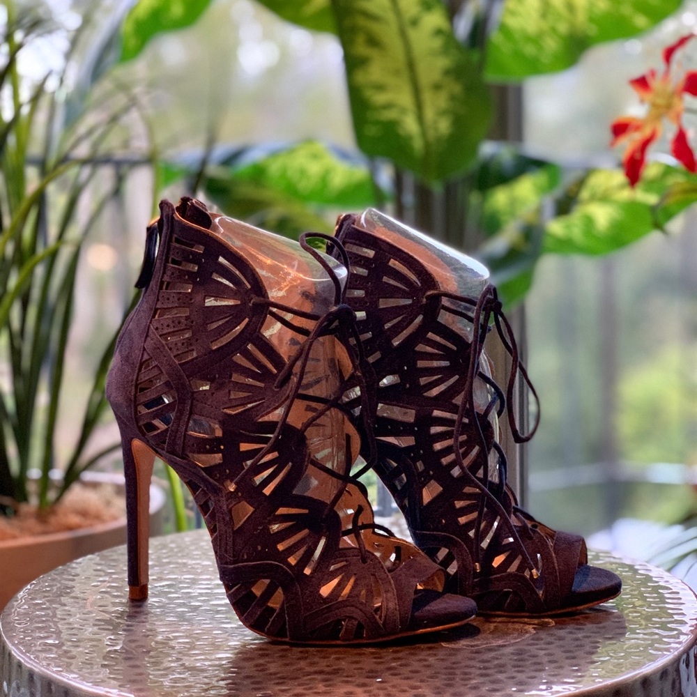 Beautiful Zara Blue strap-up heels.